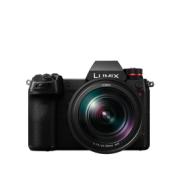 PANASONIC LUMIX S1R KIT WITH 24-105MM